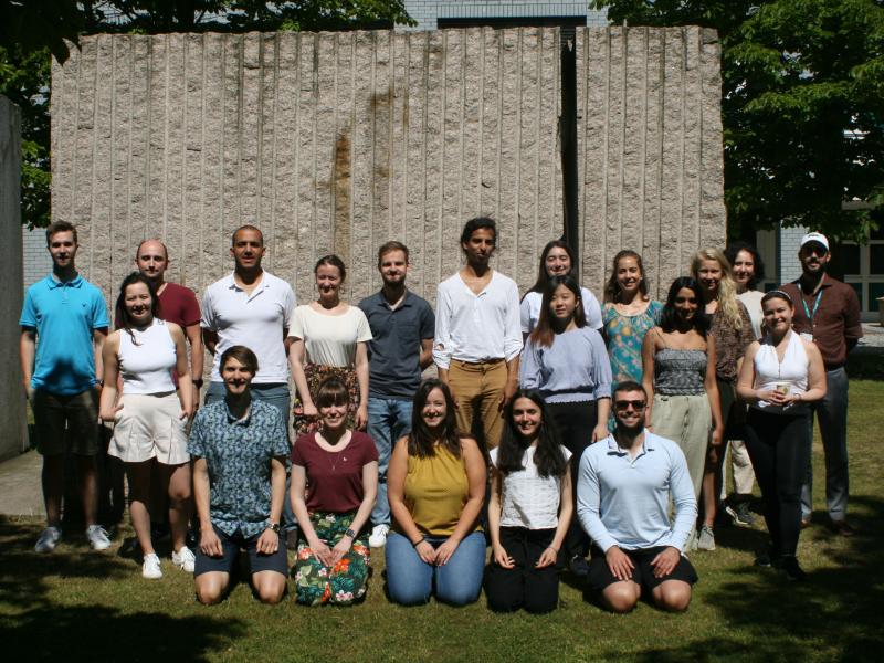 TES: Summer School „Mathematics of Complex Social Systems”